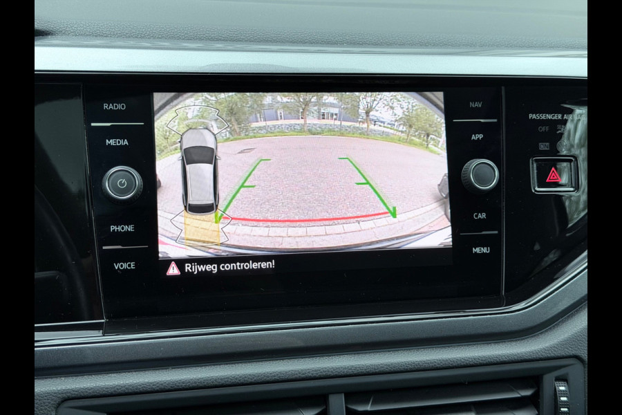Volkswagen Taigo 1.0 TSI Style Pano/AppleCarPlay/Stoelverwarming