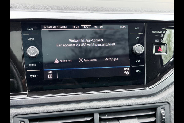 Volkswagen Taigo 1.0 TSI Style Pano/AppleCarPlay/Stoelverwarming