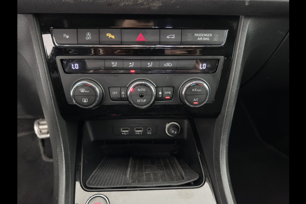 Seat Ateca 1.5 TSI FR Business Intense (INCL.BTW) *LEATHER-MICROFIBRE | FULL-LED | DIGI-COCKPIT | BEATS-AUDIO | TOP-VIEW | KEYLESS | CARPLAY | NAVI-FULLMAP | DAB+ | SPORT-SEATS | PRIVACY-GLASS | ECC | PDC | CRUISE | 19''ALU | TOWB