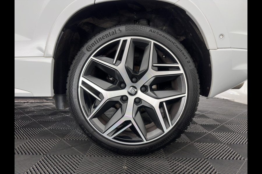 Seat Ateca 1.5 TSI FR Business Intense (INCL.BTW) *LEATHER-MICROFIBRE | FULL-LED | DIGI-COCKPIT | BEATS-AUDIO | TOP-VIEW | KEYLESS | CARPLAY | NAVI-FULLMAP | DAB+ | SPORT-SEATS | PRIVACY-GLASS | ECC | PDC | CRUISE | 19''ALU | TOWB