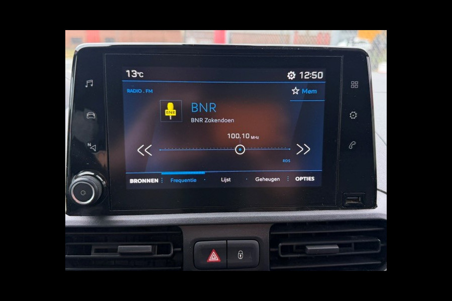 Peugeot Partner 1.5 BlueHDI Premium AIRCO I PDC I 1e EIGENAAR I NW DISTRIBUTIE I COMPLETE ONDERHOUDSHISTORIE