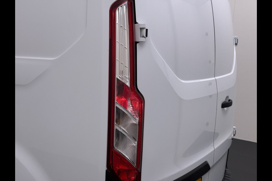 Ford Transit Custom 280 2.0TDCI L1H1 Euro 6 Trekhaak 3-Persoons Airco Voorruitverwarming Bluetooth Schuifdeur+Achterdeuren Inbouwkasten Vloer+Wandbetimmering Dakdragers 2.350KG Trekgewicht