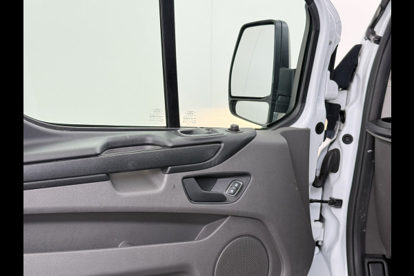 Ford Transit Custom 280 2.0TDCI L1H1 Euro 6 Trekhaak 3-Persoons Airco Voorruitverwarming Bluetooth Schuifdeur+Achterdeuren Inbouwkasten Vloer+Wandbetimmering Dakdragers 2.350KG Trekgewicht