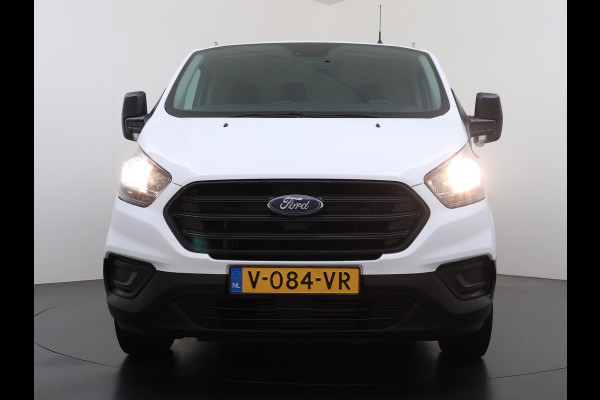 Ford Transit Custom 280 2.0TDCI L1H1 Euro 6 Trekhaak 3-Persoons Airco Voorruitverwarming Bluetooth Schuifdeur+Achterdeuren Inbouwkasten Vloer+Wandbetimmering Dakdragers 2.350KG Trekgewicht