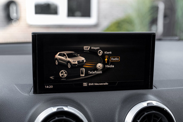 Audi Q2 35 TFSI Advanced 150 PK Aut. S-Line Virtual Matrix Camera Elek. Klep Keyless 18''