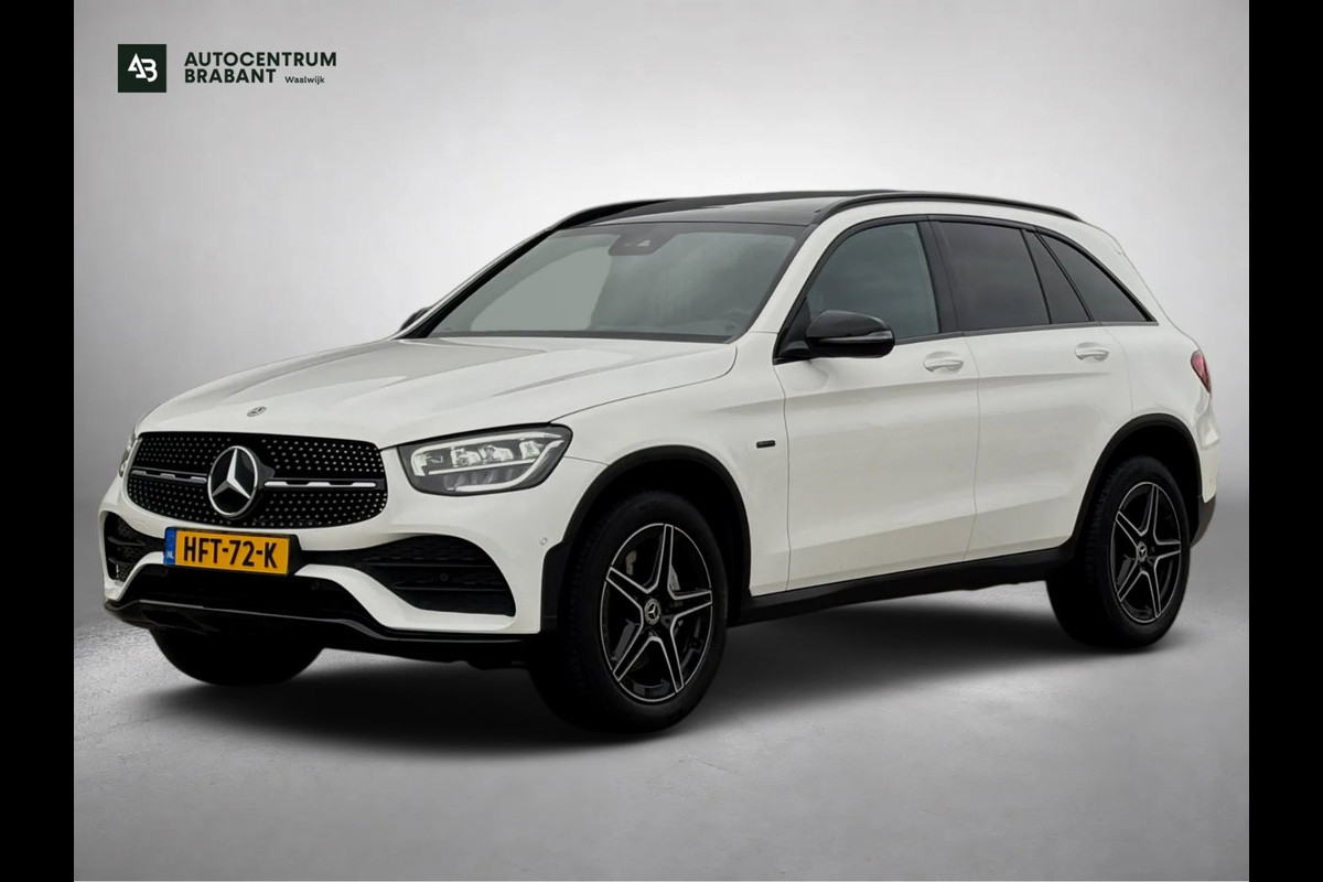 Mercedes-Benz GLC 300e 4MATIC Premium Plus AMG-Line(Goed OndH, Panorama, Camera, StoelV, Trekhaak, Navi, Etc)