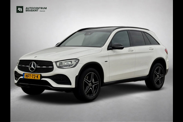 Mercedes-Benz GLC 300e 4MATIC Premium Plus AMG-Line(Goed OndH, Panorama, Camera, StoelV, Trekhaak, Navi, Etc)