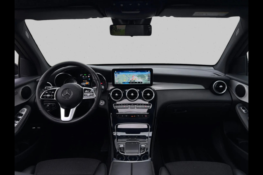 Mercedes-Benz GLC 300e 4MATIC Premium Plus AMG-Line(Goed OndH, Panorama, Camera, StoelV, Trekhaak, Navi, Etc)