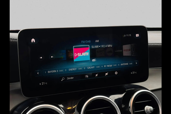 Mercedes-Benz GLC 300e 4MATIC Premium Plus AMG-Line(Goed OndH, Panorama, Camera, StoelV, Trekhaak, Navi, Etc)
