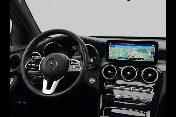 Mercedes-Benz GLC 300e 4MATIC Premium Plus AMG-Line(Goed OndH, Panorama, Camera, StoelV, Trekhaak, Navi, Etc)