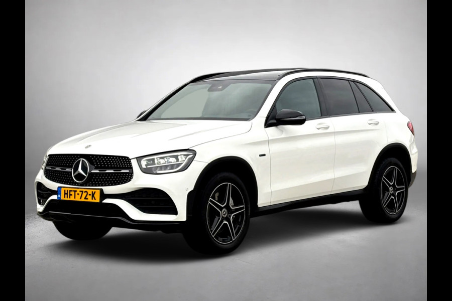 Mercedes-Benz GLC 300e 4MATIC Premium Plus AMG-Line(Goed OndH, Panorama, Camera, StoelV, Trekhaak, Navi, Etc)