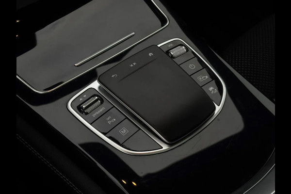 Mercedes-Benz GLC 300e 4MATIC Premium Plus AMG-Line(Goed OndH, Panorama, Camera, StoelV, Trekhaak, Navi, Etc)