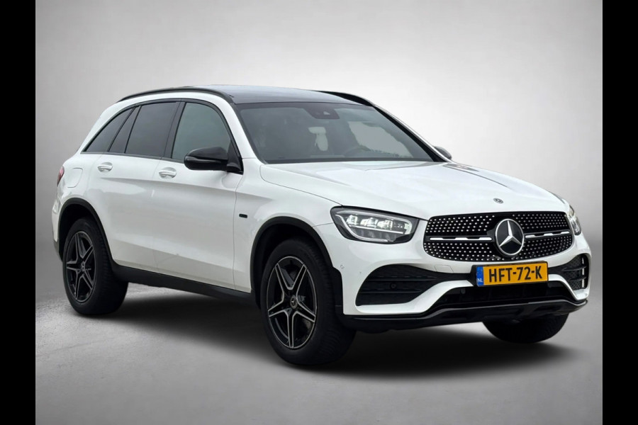 Mercedes-Benz GLC 300e 4MATIC Premium Plus AMG-Line(Goed OndH, Panorama, Camera, StoelV, Trekhaak, Navi, Etc)