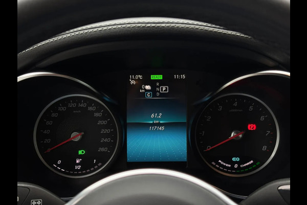 Mercedes-Benz GLC 300e 4MATIC Premium Plus AMG-Line(Goed OndH, Panorama, Camera, StoelV, Trekhaak, Navi, Etc)