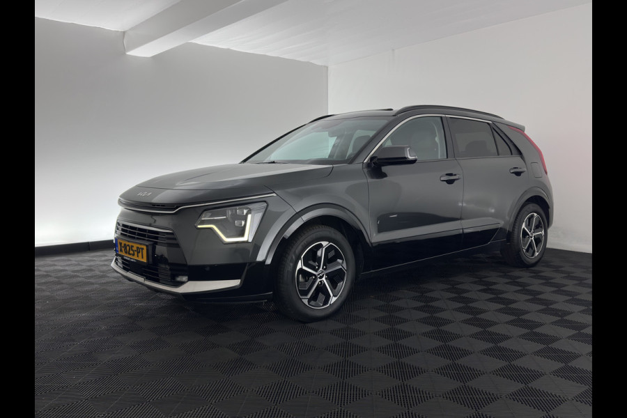 Kia Niro 1.6 GDi Hybrid DynamicPlusLine (INCL.BTW) Aut. *PANO | LEATHER | DIGI-COCKPIT | NAVI-FULLMAP | DAB | ADAPTIVE-CRUISE | CAMERA | HEATED-COMFORTSEATS | KEYLESS | PRIVACYGLASS | SHIFTPADDLES | CARPLAY |  HEAD-UP | ...
