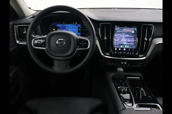 Volvo V60 2.0 T6 PLUG IN HYBRID 350 PK AWD PLUS DARK + WEGKL. TREKHAAK | ADAPTIVE CRUISE | LEDER | CAMERA