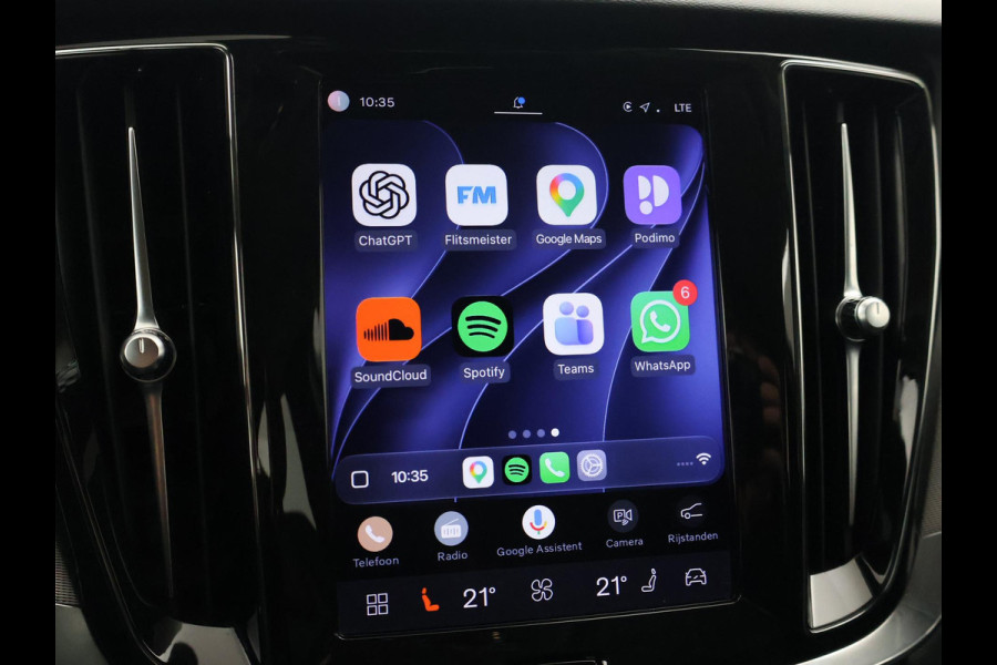 Volvo V60 2.0 T6 PLUG IN HYBRID 350 PK AWD PLUS DARK + WEGKL. TREKHAAK | ADAPTIVE CRUISE | LEDER | CAMERA