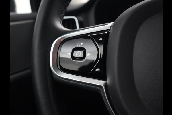 Volvo V60 2.0 T6 PLUG IN HYBRID 350 PK AWD PLUS DARK + WEGKL. TREKHAAK | ADAPTIVE CRUISE | LEDER | CAMERA