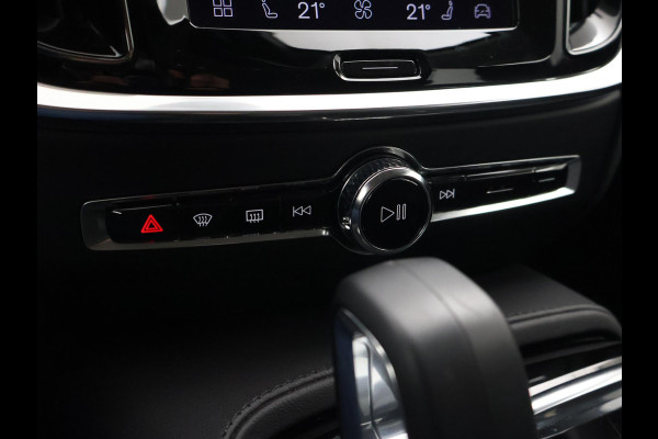 Volvo V60 2.0 T6 PLUG IN HYBRID 350 PK AWD PLUS DARK + WEGKL. TREKHAAK | ADAPTIVE CRUISE | LEDER | CAMERA
