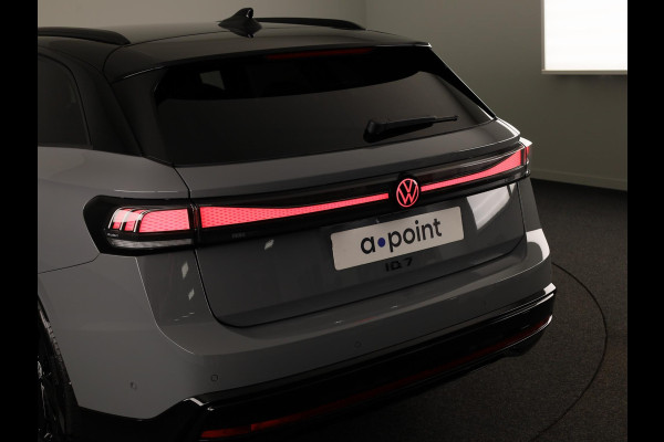 Volkswagen ID.7 Tourer Limited Edition Plus 77 kWh accu 210 kW / 286 PK V 360 Camera | Stoelverwarming | Head-up Display