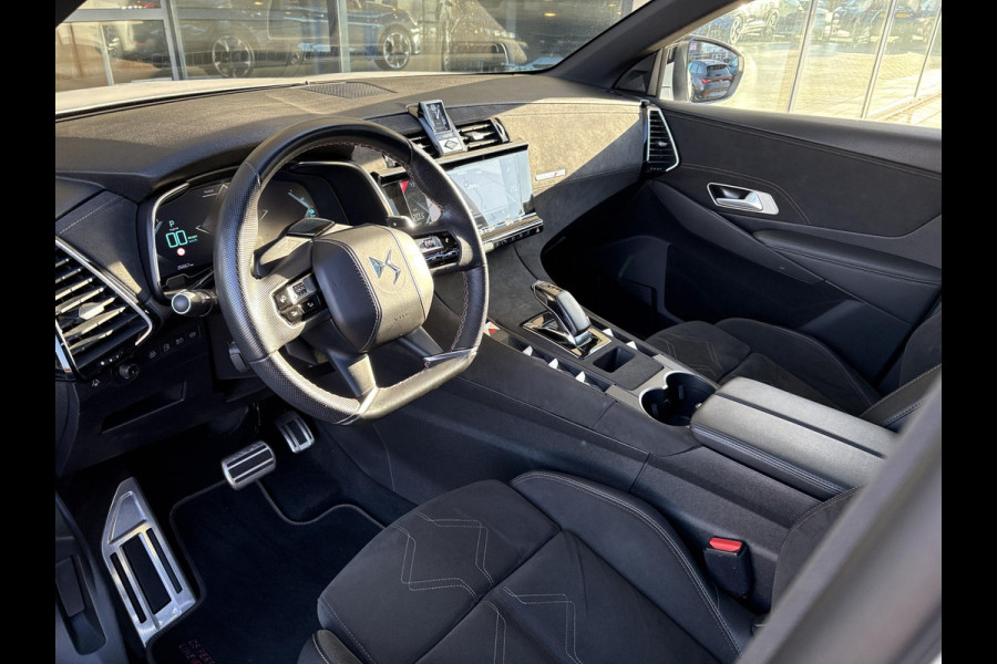 DS Ds 7 Crossback E-Tense 4x4 Performance Line+ 300pk | Panoramadak | Stoelverwarming | Elektrisch Verstelbare Memory Seats | Camera |