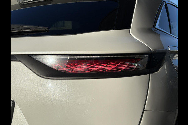 DS Ds 7 Crossback E-Tense 4x4 Performance Line+ 300pk | Panoramadak | Stoelverwarming | Elektrisch Verstelbare Memory Seats | Camera |
