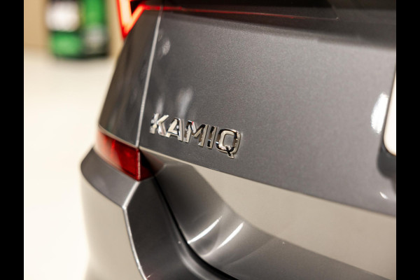 Škoda Kamiq 1.0 TSI Sport Business / 110pk / NAP / Trekhaak / Stoelverwarming / Achteruitrij camera /