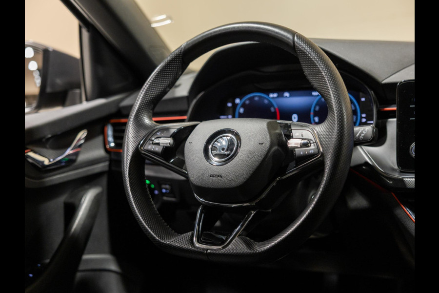 Škoda Kamiq 1.0 TSI Sport Business / 110pk / NAP / Trekhaak / Stoelverwarming / Achteruitrij camera /