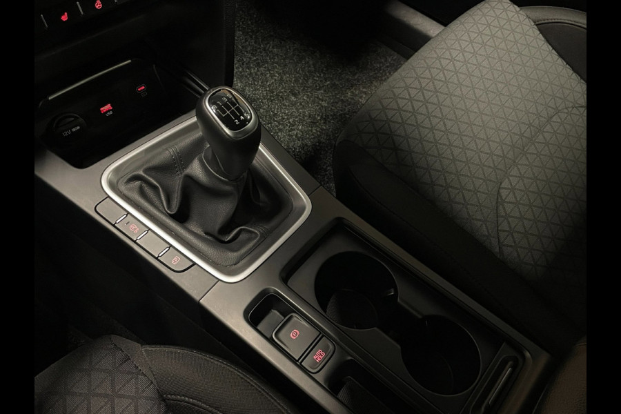 Kia Ceed 1.0 T-GDi DynamicLine|APPLE CARPLAY|ANDROID AUTO|STOEL+STUURVERWARMING|CAMERA|CRUISE+CLIMATE CONTROL|1 EIGENAAR|INCL.BTW|