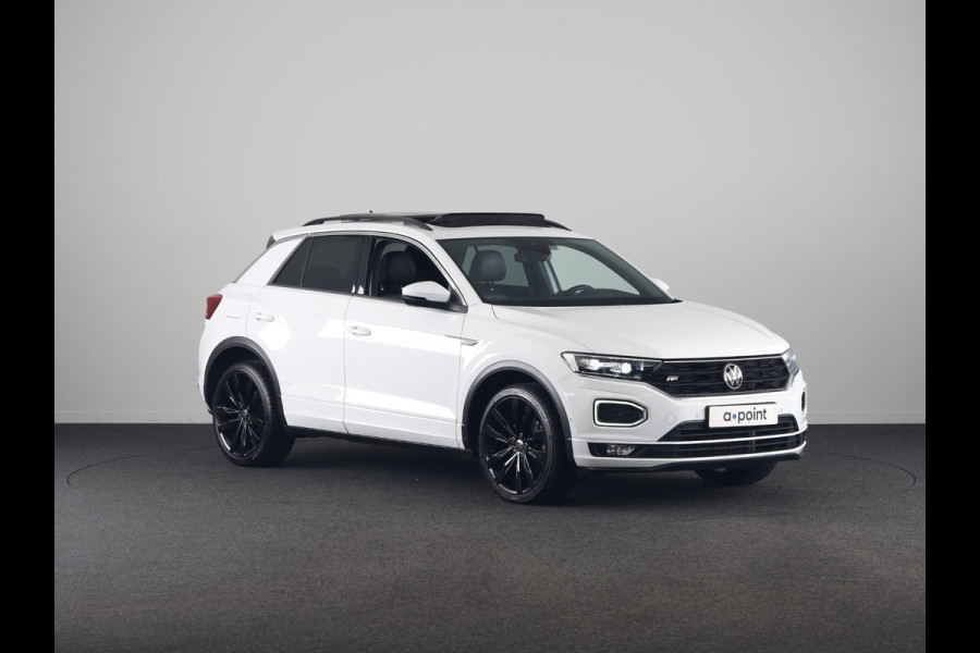 Volkswagen T-Roc 1.5 TSI Sport Business R 150PK | Automaat | Black Style | Panoramadak | Camera | Digitaal dashboard | Keyless entry | Stoelverwarming