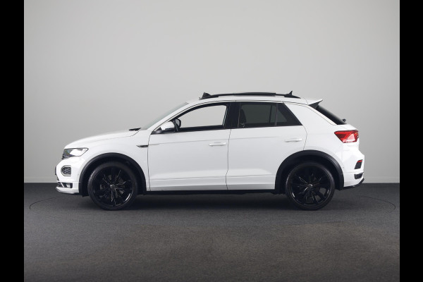 Volkswagen T-Roc 1.5 TSI Sport Business R 150PK | Automaat | Black Style | Panoramadak | Camera | Digitaal dashboard | Keyless entry | Stoelverwarming
