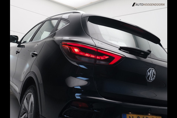 MG ZS EV Long Range Luxury Sport 70 kWh (APPLE CARPLAY,PANORAMADAK,DODEHOEK,KEYLESS,ELEKTRISCHE STOELEN,ADAPTIVE CRUISE)