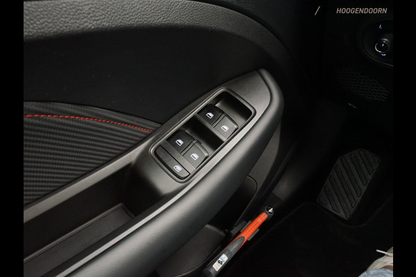 MG ZS EV Long Range Luxury Sport 70 kWh (APPLE CARPLAY,PANORAMADAK,DODEHOEK,KEYLESS,ELEKTRISCHE STOELEN,ADAPTIVE CRUISE)