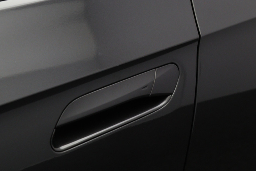 Volkswagen ID.4 Style 52 kWh, SOH 90 %, Leder-Alcantara, Winterpakket, Memory, Camera, Carplay