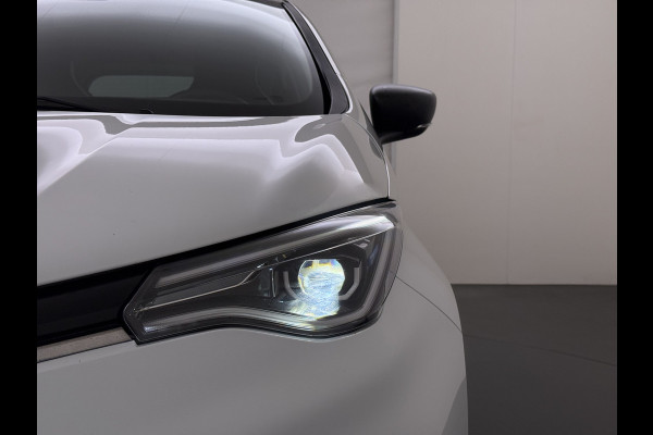 Renault ZOE 52kWh SOH 95% Eigen Accu R110 Warmtepomp Navi Ecc Pdc Isofix Bluetooth Apple Carplay/Android Auto Cruise Control Life Keyless Regen-Lichtsensor Privacy Glas Led DAB 1e Eigenaar Origineel Nederlandse Auto