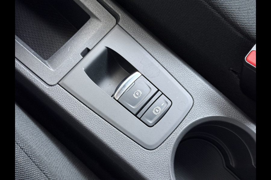 Renault ZOE 52kWh SOH 95% Eigen Accu R110 Warmtepomp Navi Ecc Pdc Isofix Bluetooth Apple Carplay/Android Auto Cruise Control Life Keyless Regen-Lichtsensor Privacy Glas Led DAB 1e Eigenaar Origineel Nederlandse Auto