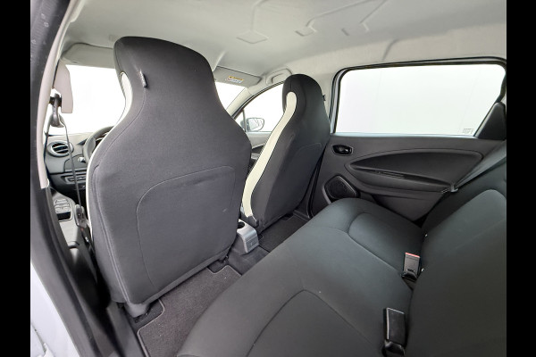 Renault ZOE 52kWh SOH 95% Eigen Accu R110 Warmtepomp Navi Ecc Pdc Isofix Bluetooth Apple Carplay/Android Auto Cruise Control Life Keyless Regen-Lichtsensor Privacy Glas Led DAB 1e Eigenaar Origineel Nederlandse Auto