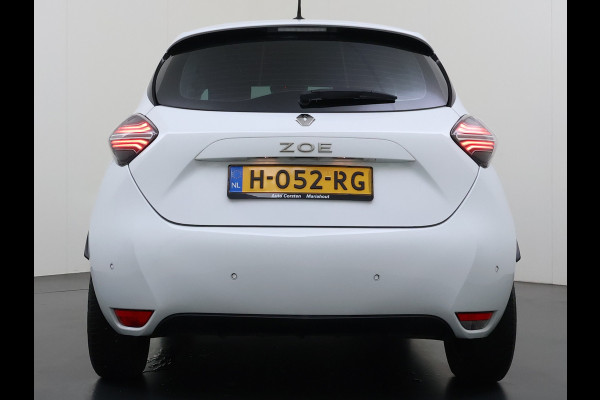 Renault ZOE 52kWh SOH 95% Eigen Accu R110 Warmtepomp Navi Ecc Pdc Isofix Bluetooth Apple Carplay/Android Auto Cruise Control Life Keyless Regen-Lichtsensor Privacy Glas Led DAB 1e Eigenaar Origineel Nederlandse Auto