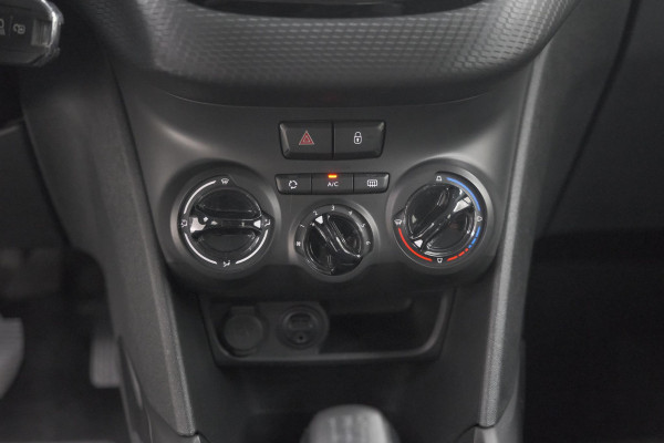Peugeot 2008 PureTech 110 Blue Lion | Trekhaak | Apple Carplay | Navigatie | Parkeersensoren