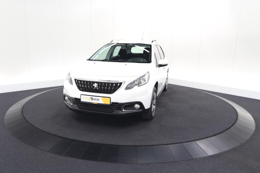 Peugeot 2008 PureTech 110 Blue Lion | Trekhaak | Apple Carplay | Navigatie | Parkeersensoren