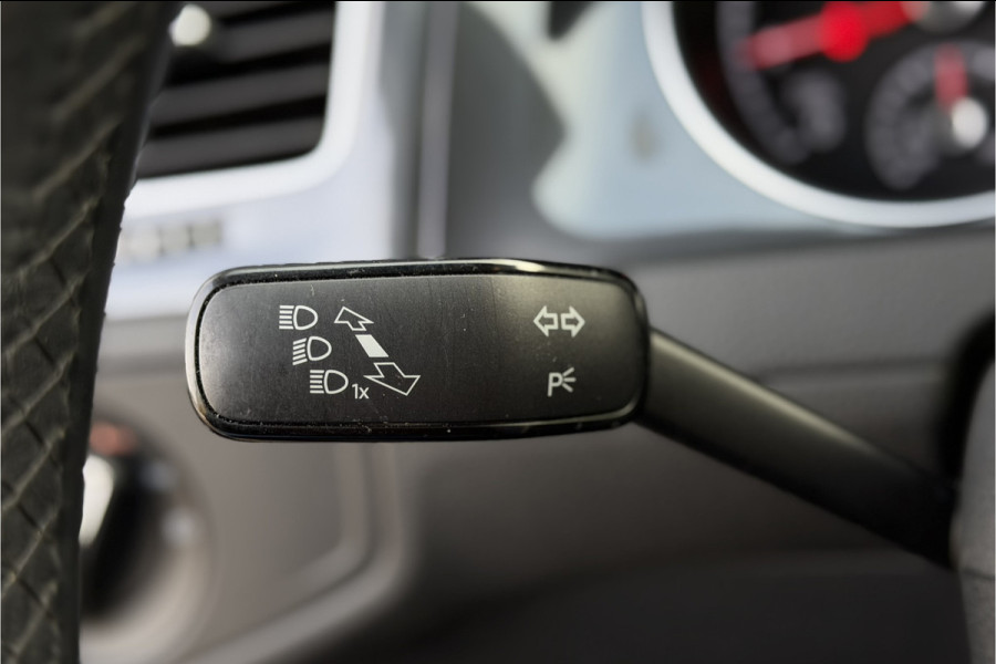 Volkswagen Golf 1.0 TSI Comfortline | Clima | Adaptive Cruise | App-Connect | PDC V & A