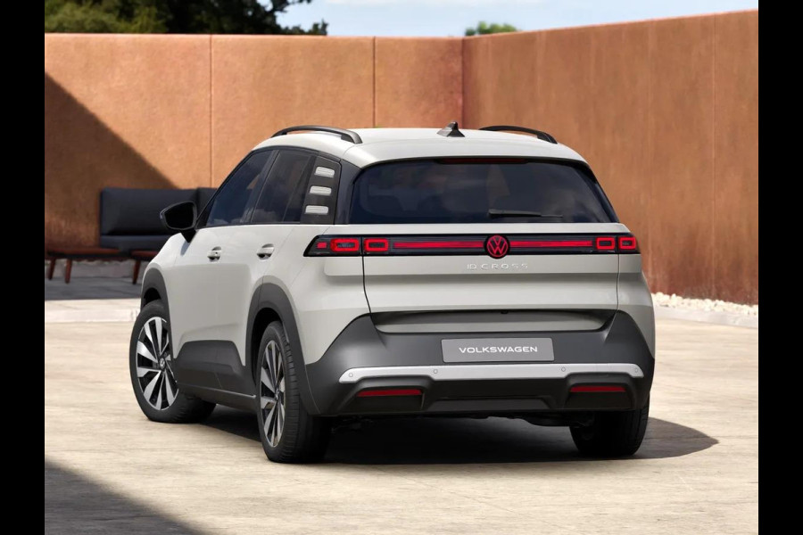 Volkswagen ID. Cross Style 52 kWh accu, 155 kW / 211 PK SUV Elektrische Achteruitrijcamera | Carplay | Adaptive Cruise Control