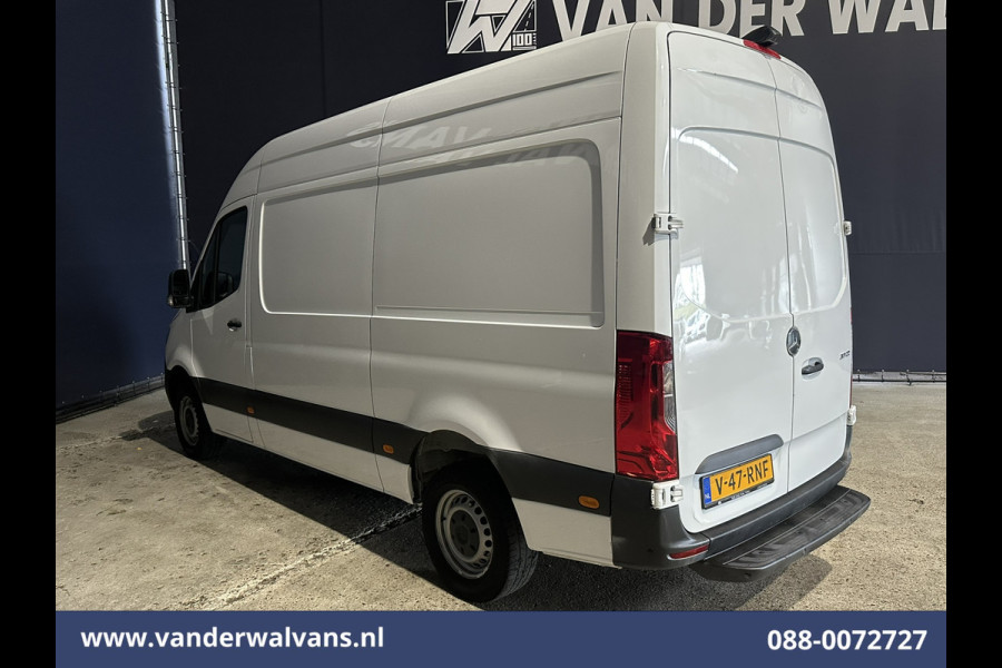 Mercedes-Benz Sprinter 317 CDI 170pk L2H2 Euro6 Airco | Cruisecontrol | Navigatie | 360 graden Camera | Apple Carplay Chauffeursstoel, Stoelverwarming, parkeersensoren, bijrijdersbank, Android auto