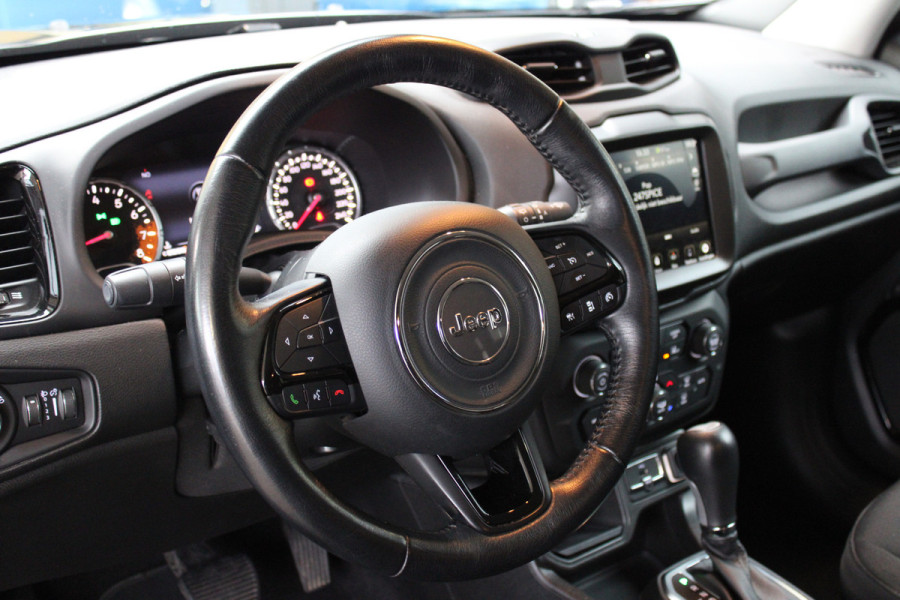 Jeep Renegade 1.4 MultiAir Night Eagle II Limited | Navigatie | Trekhaak | DAB