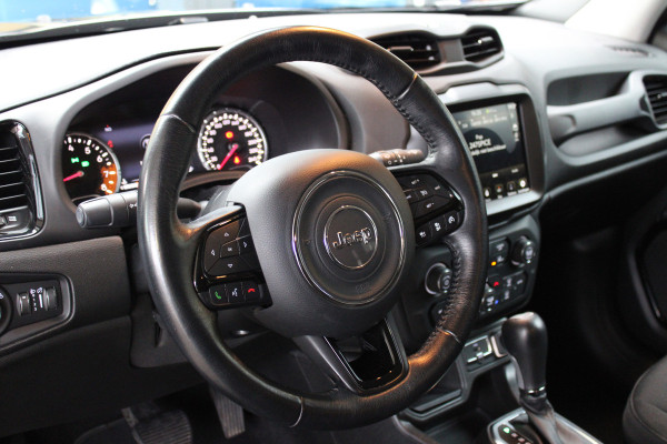 Jeep Renegade 1.4 MultiAir Night Eagle II Limited | Navigatie | Trekhaak | DAB