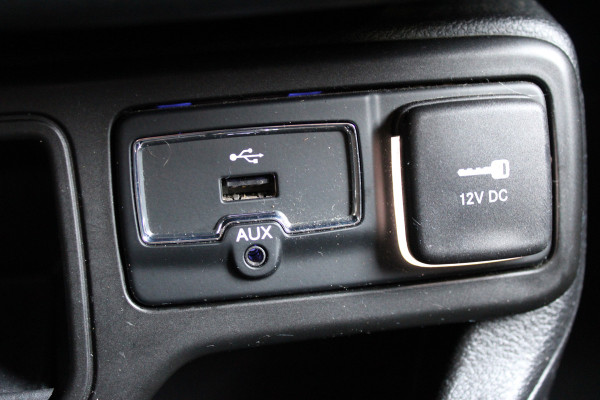 Jeep Renegade 1.4 MultiAir Night Eagle II Limited | Navigatie | Trekhaak | DAB