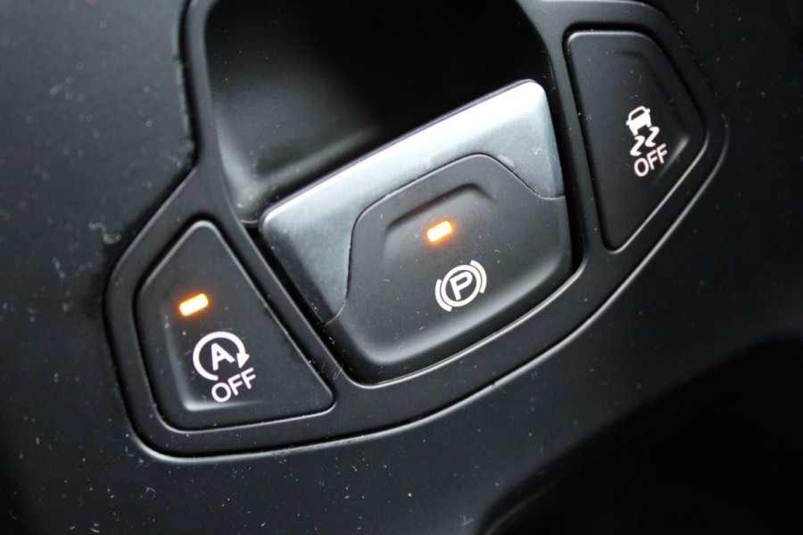 Jeep Renegade 1.4 MultiAir Night Eagle II Limited | Navigatie | Trekhaak | DAB