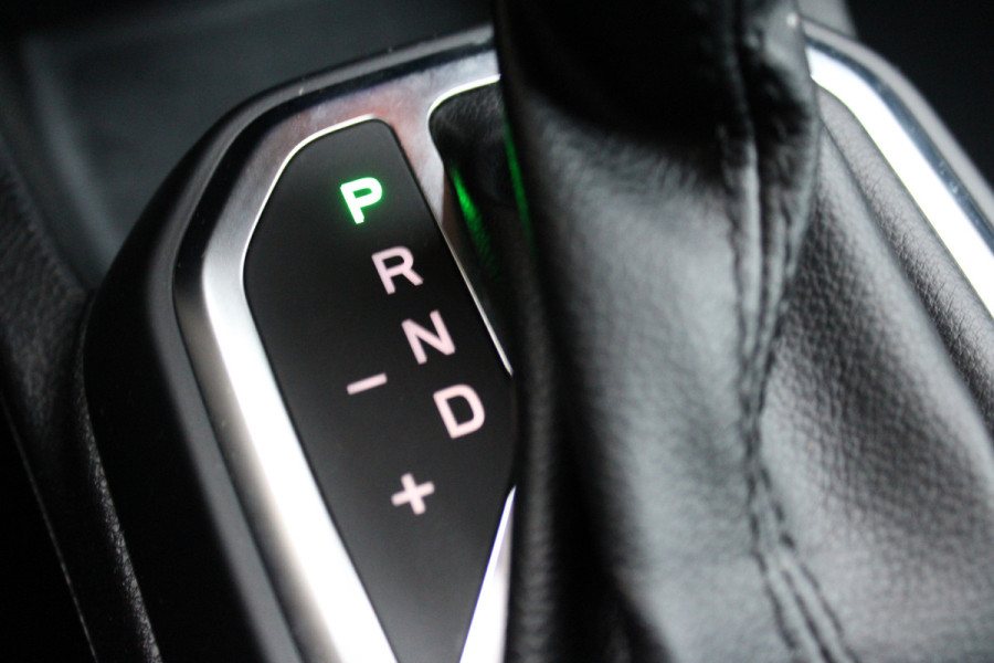 Jeep Renegade 1.4 MultiAir Night Eagle II Limited | Navigatie | Trekhaak | DAB