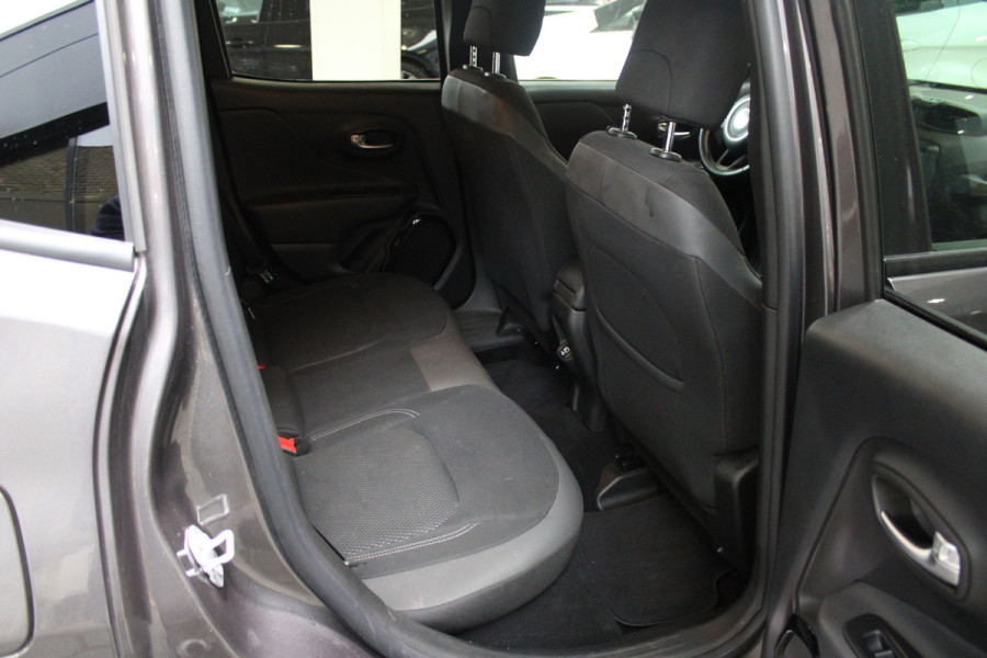 Jeep Renegade 1.4 MultiAir Night Eagle II Limited | Navigatie | Trekhaak | DAB