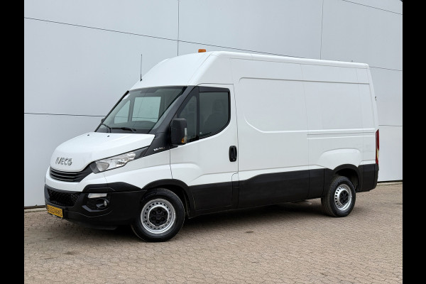 Iveco Daily 35S14 2.3 L2H2 Airco Cruise Control 3,5t Trekhaak Kastwand Inbouw